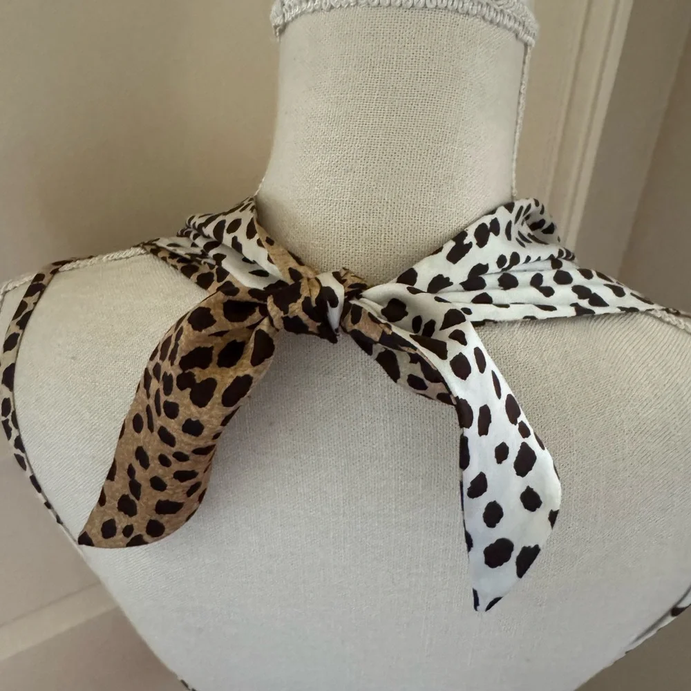 Roberto Cavalli Black Top with Animal Print Bra Top - Picture 10 of 11